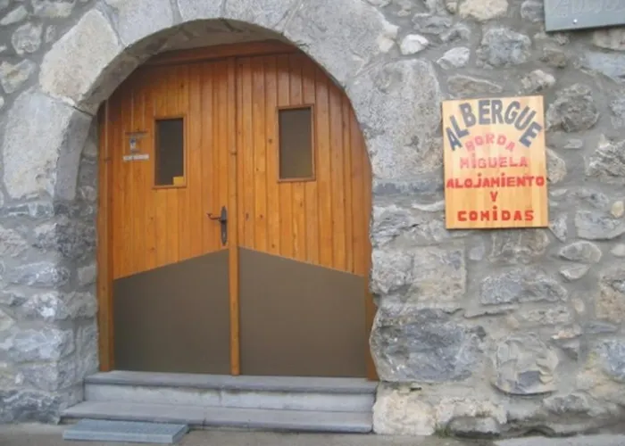 Borda Miguela Saravillo